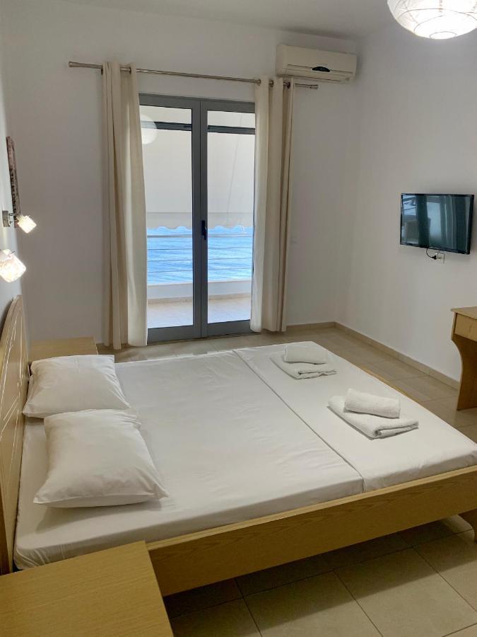 Blue Sea Apartments Qeparo Dış mekan fotoğraf