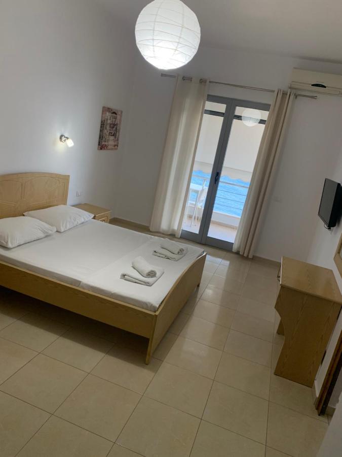 Blue Sea Apartments Qeparo Dış mekan fotoğraf