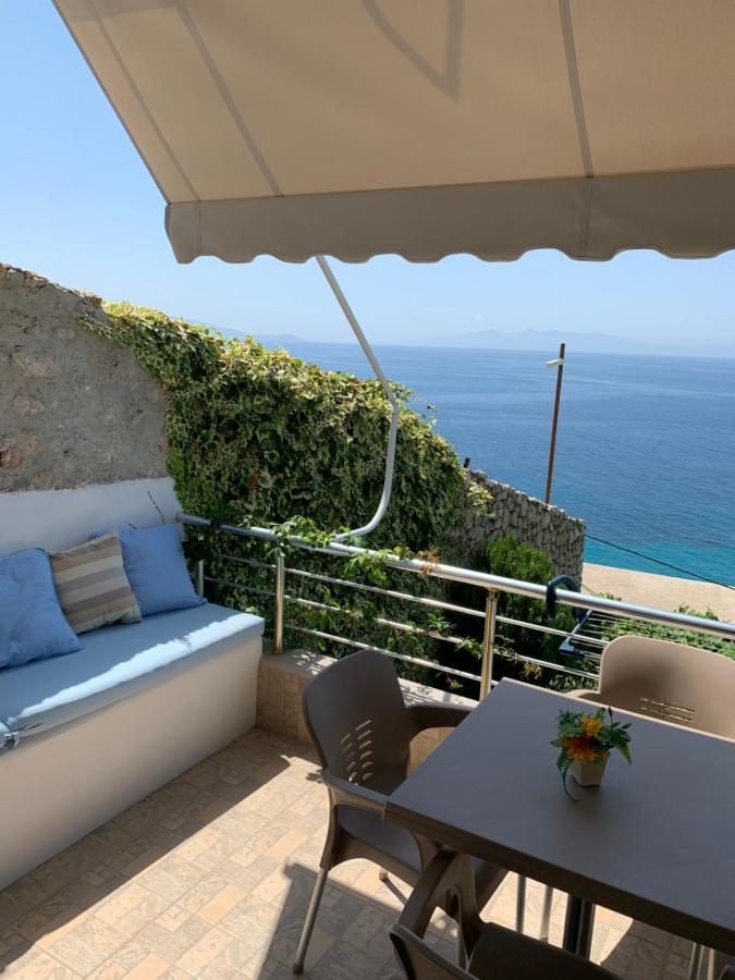 Blue Sea Apartments Qeparo Dış mekan fotoğraf