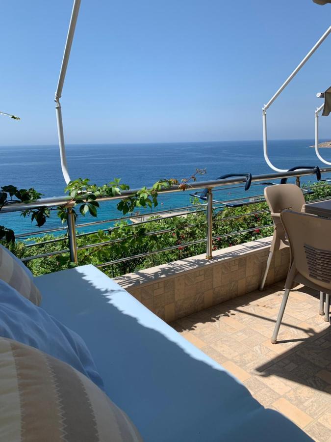 Blue Sea Apartments Qeparo Dış mekan fotoğraf