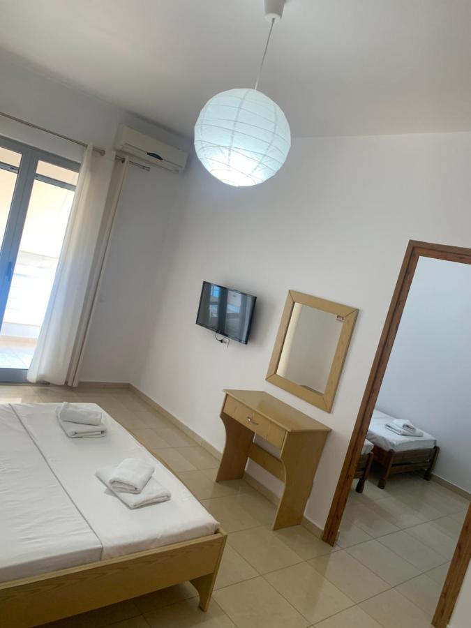 Blue Sea Apartments Qeparo Dış mekan fotoğraf