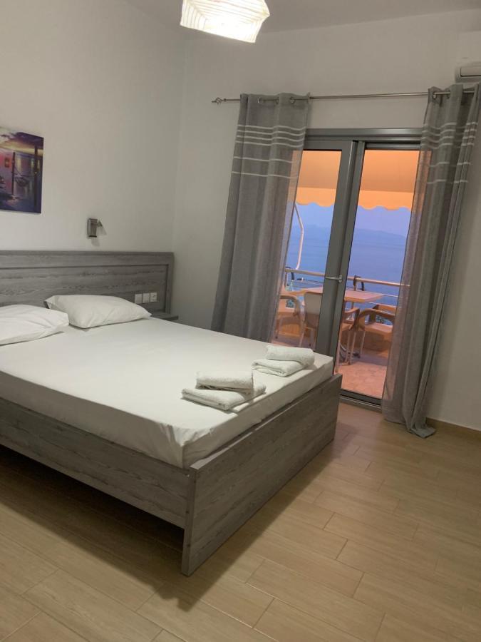 Blue Sea Apartments Qeparo Dış mekan fotoğraf