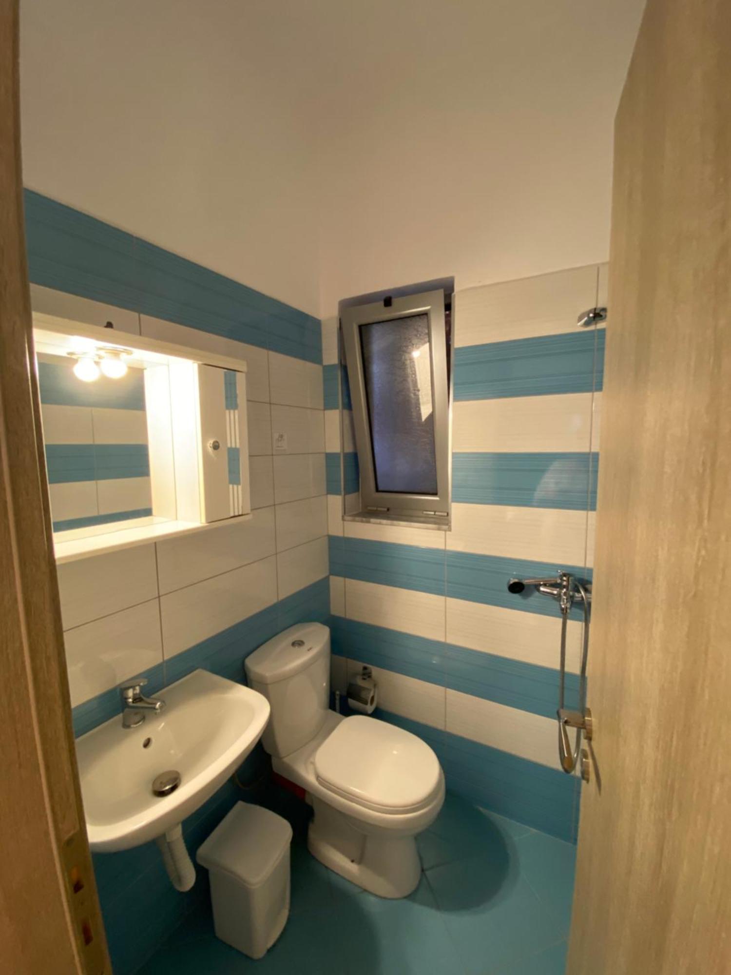 Blue Sea Apartments Qeparo Dış mekan fotoğraf
