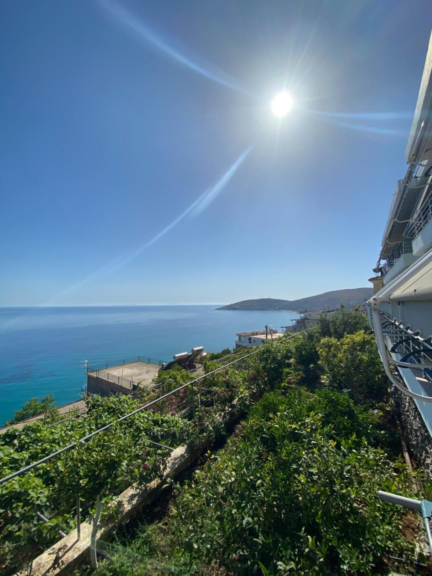 Blue Sea Apartments Qeparo Dış mekan fotoğraf