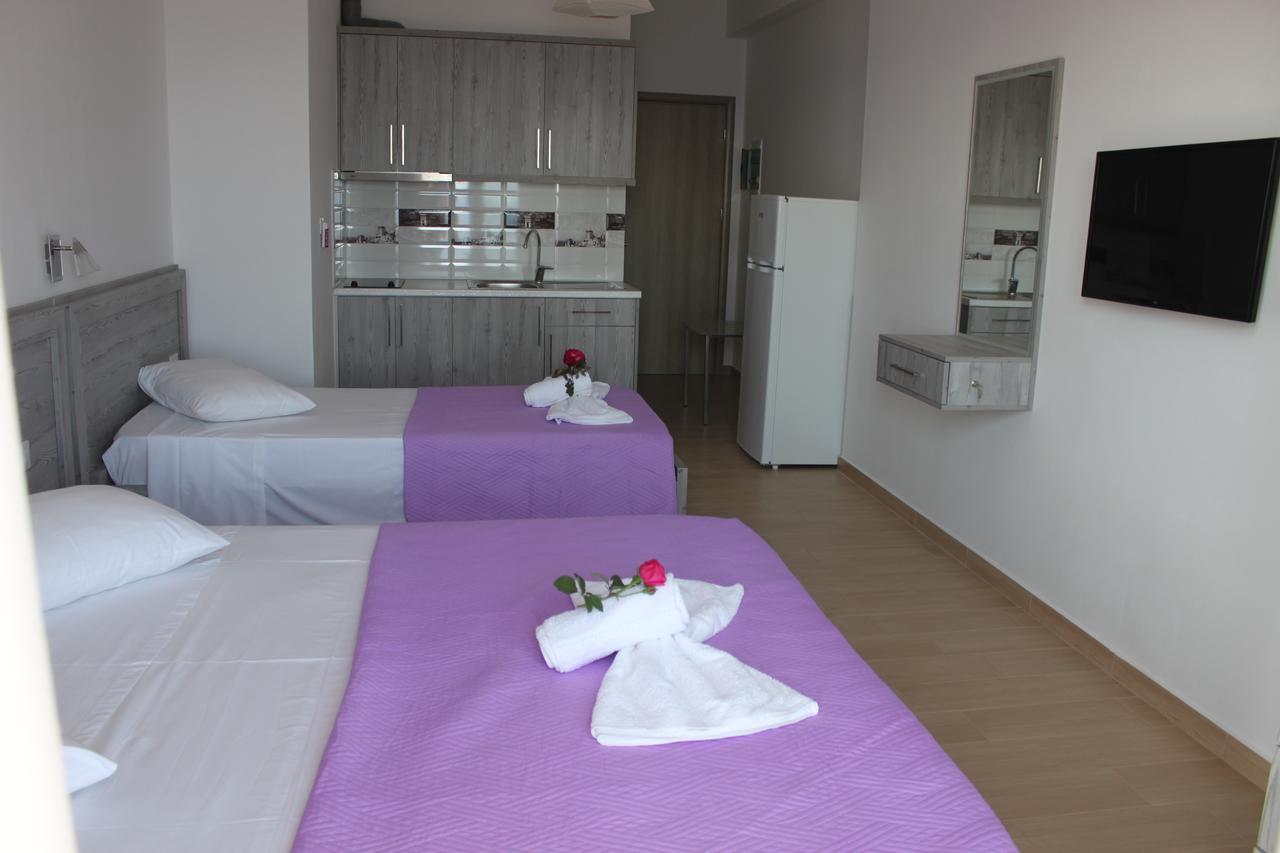 Blue Sea Apartments Qeparo Dış mekan fotoğraf